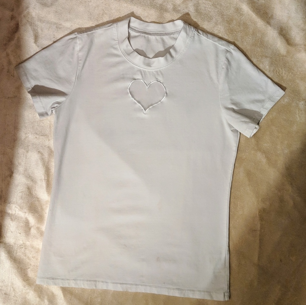 White tee with cute ♡ detail